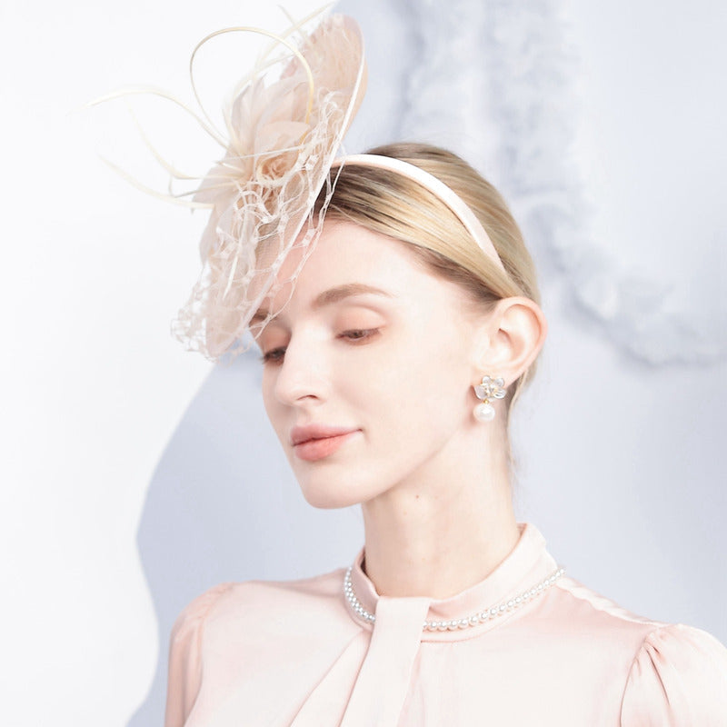 Women's Elegant Faux Feather Flower Sinamay Horse Racing Saucer Hats Fascinators With Headband