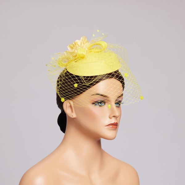 Women's Mesh With Faux Feather Flower Kentucky Derby Pillbox Hats Fascinators With Clip
