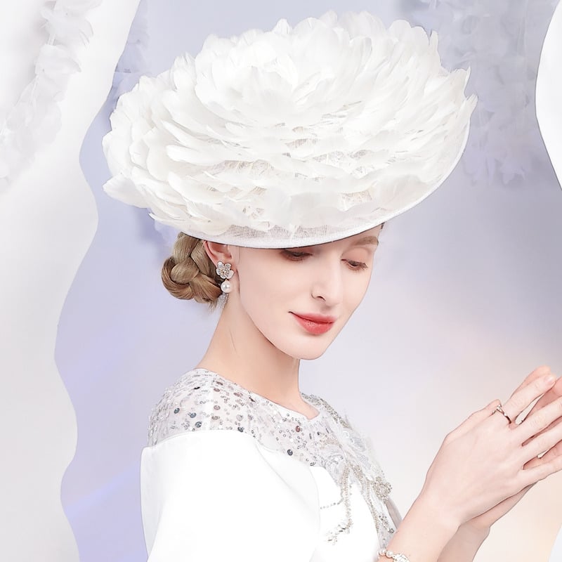 Women's Oversized Faux Feather Sinamay Wedding Guest Horse Racing Saucer Hats Fascinators With Headband
