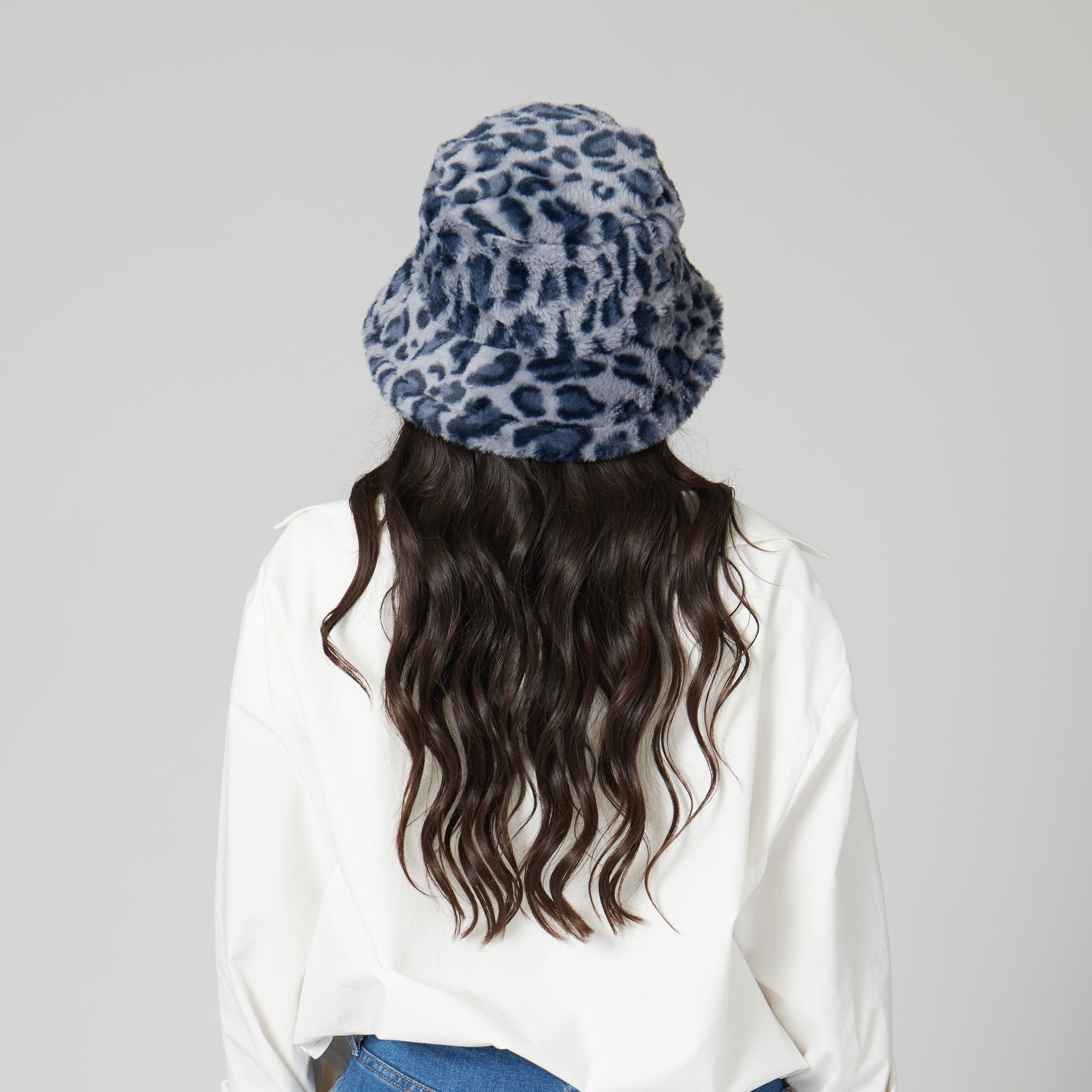 Faux Fur Leopard Print Bucket Hat