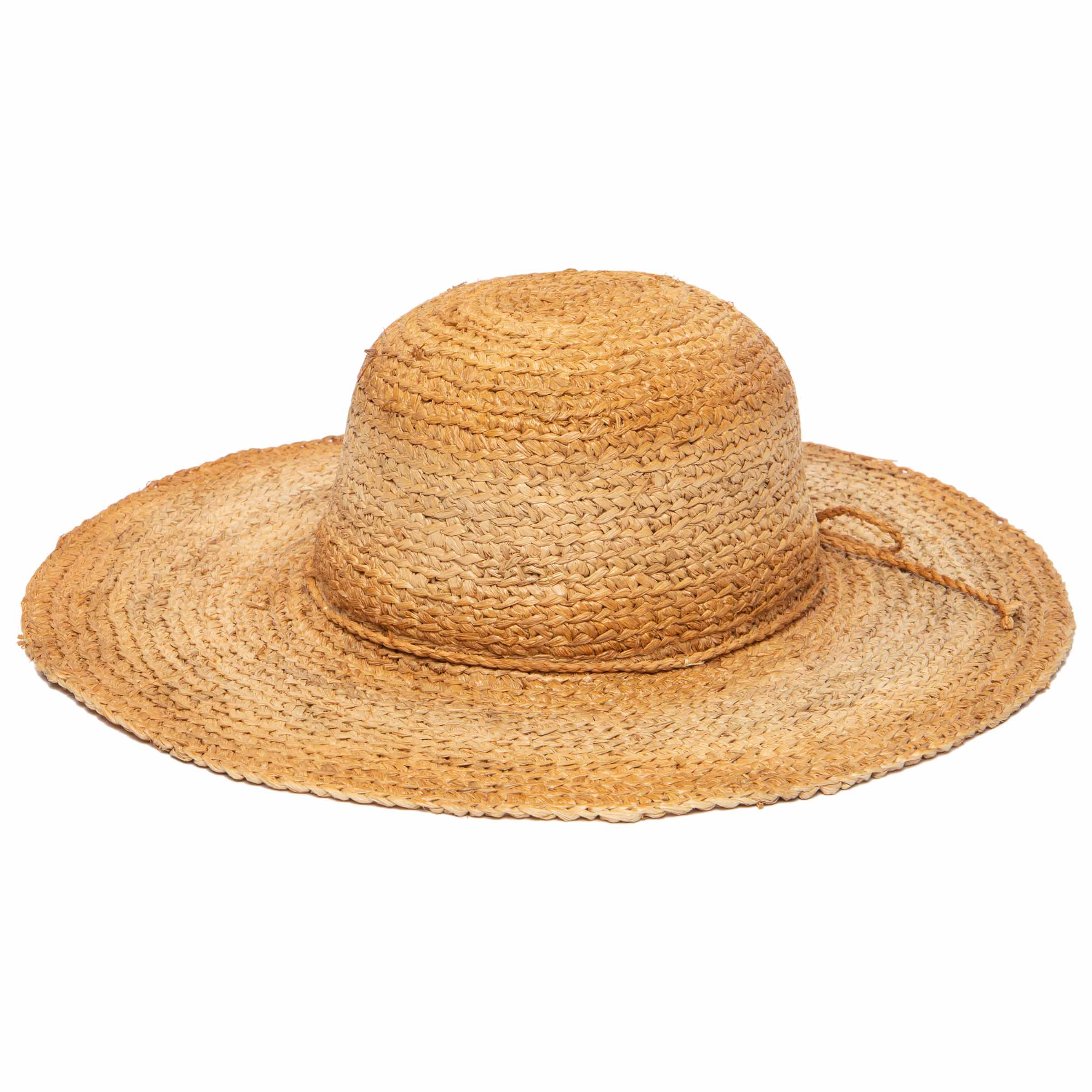 Wide-scalloped beach hat